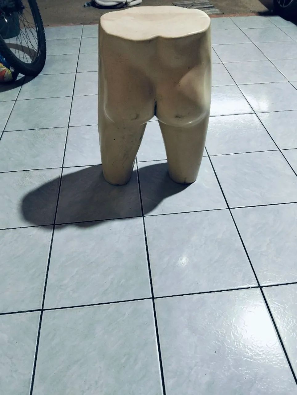 Manequins masculino parte de baixo, bem conservado  - Foto 2