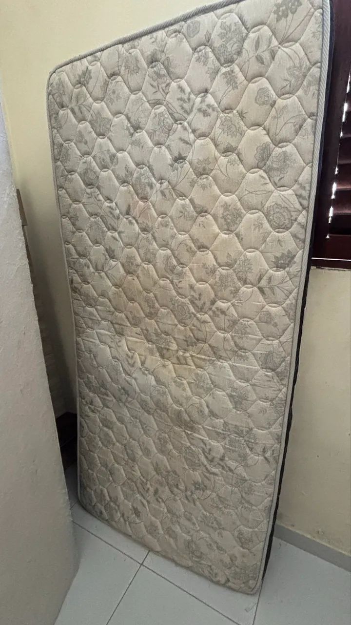 Cama box colchao e base
