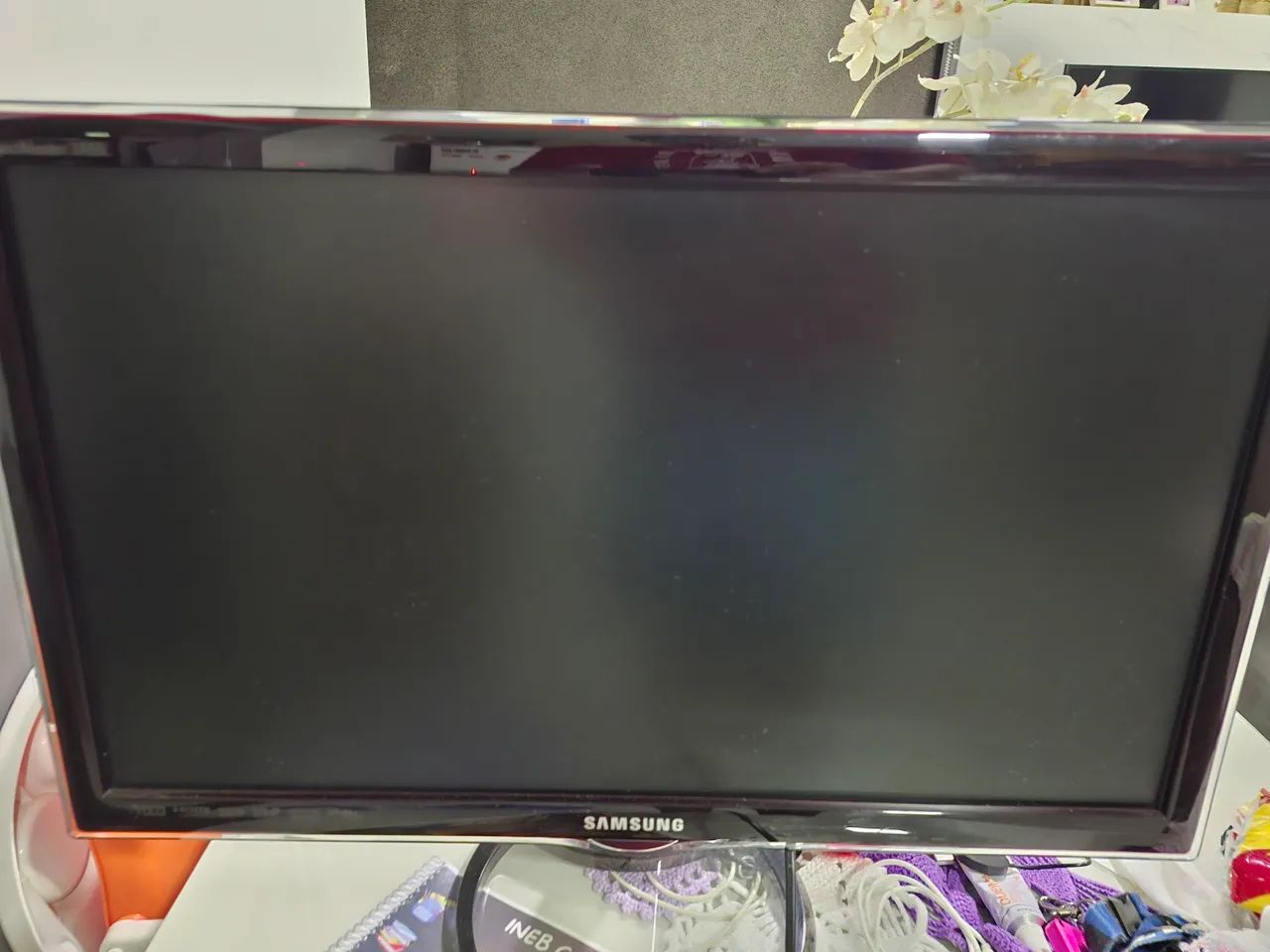 Monitor TV Samsung 24 polegadas444716974175037440