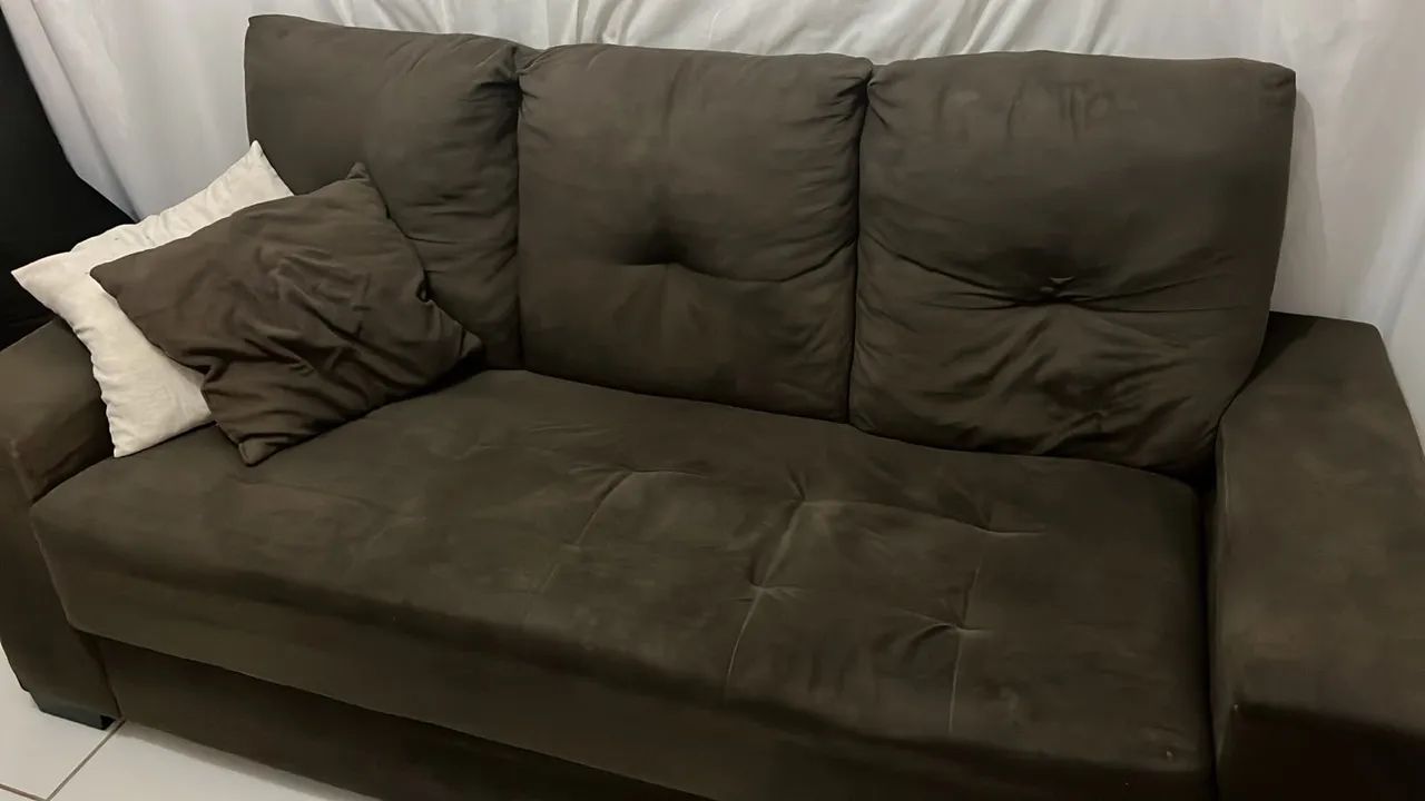 Sofá de 2 e 3 Lugares Semi Novos 