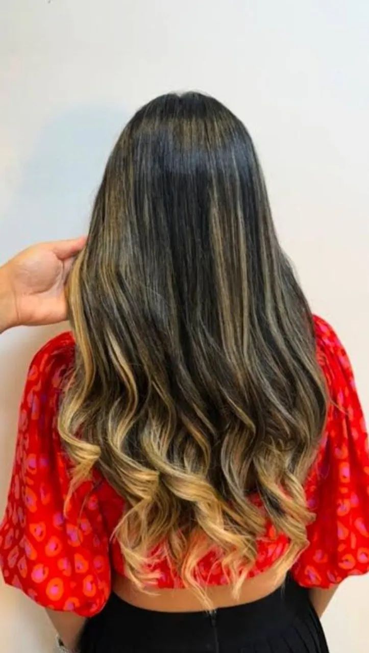 Loira Sem Descolorir ou pintar - Foto 2