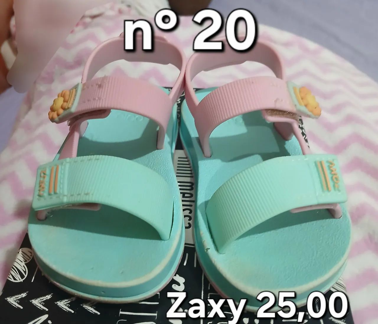 Vendo essas lindas sandálias e sapatos pra sua princesa todos por apenas 100,00  - Foto 3