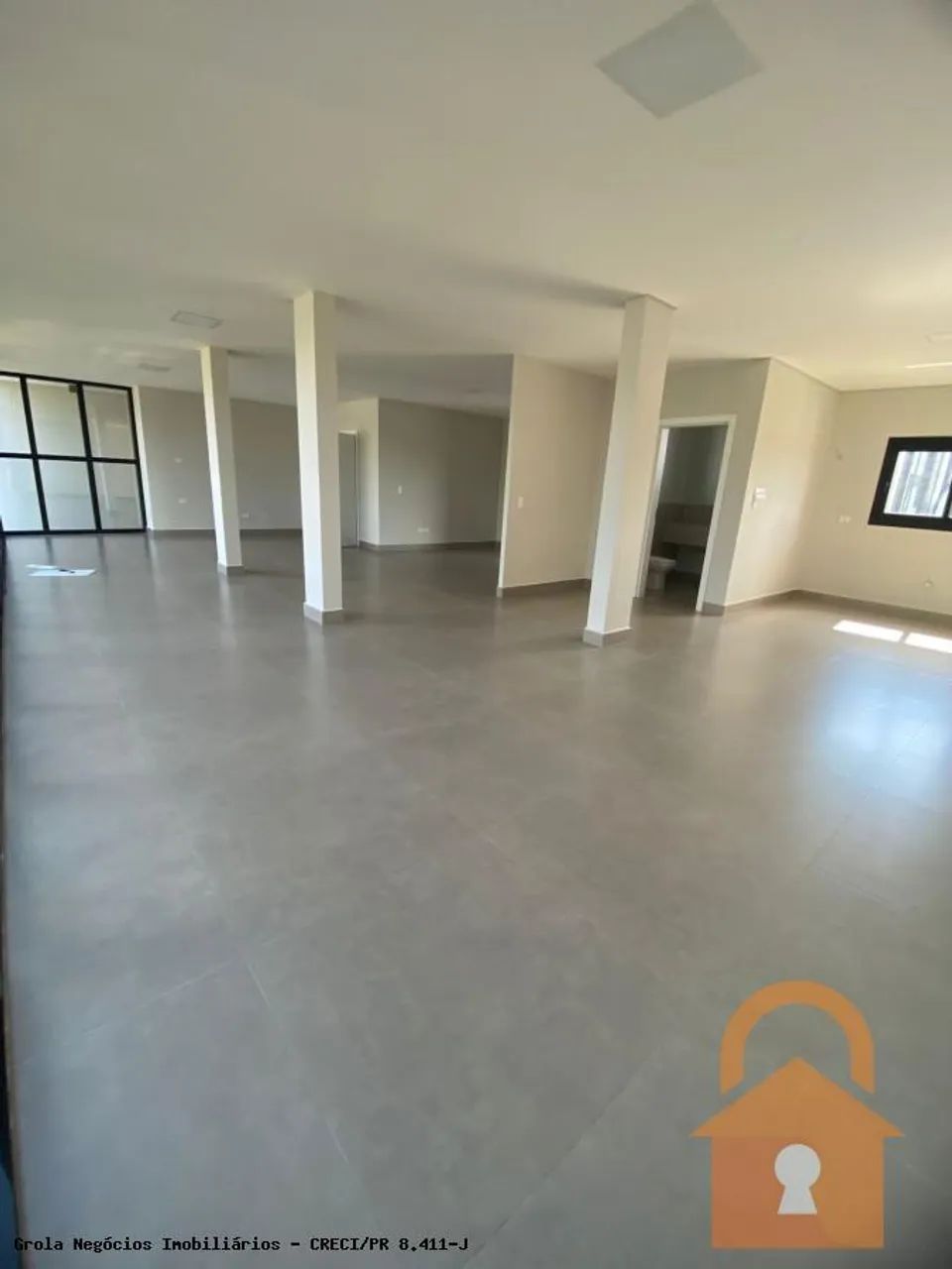 Sala Comercial Ampla para Locação no Centro de Campo Mourão/PR - Foto 4