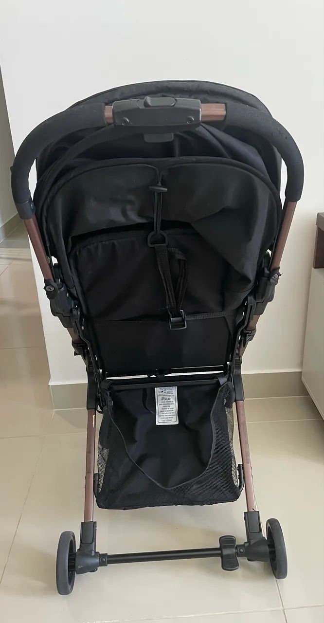 Carrinho com bebê conforto  - Foto 2
