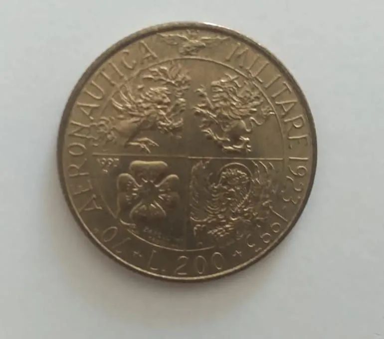 Moedas antigas estrangeiras e do Brasil à venda - Foto 3
