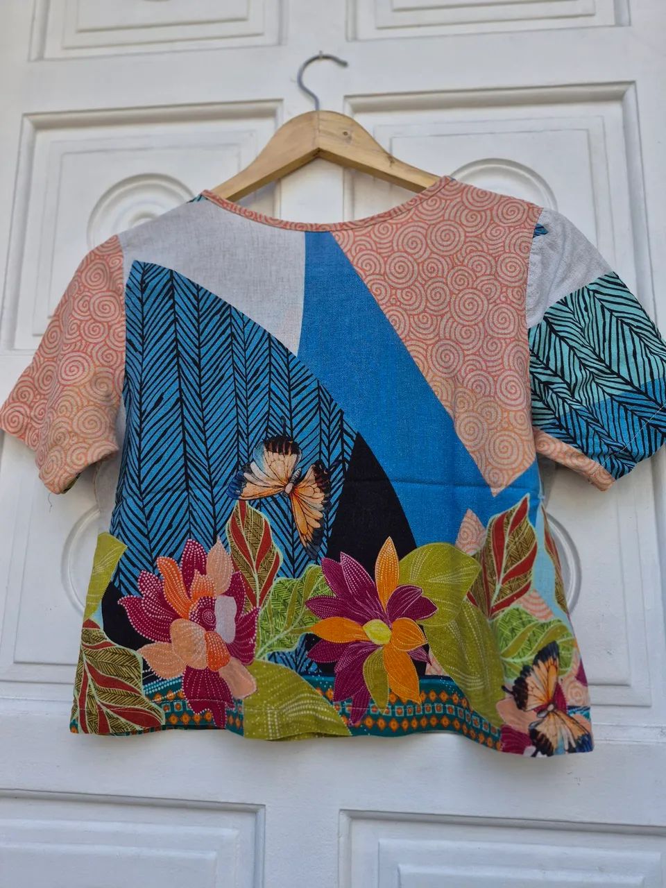 Cropped estampado
