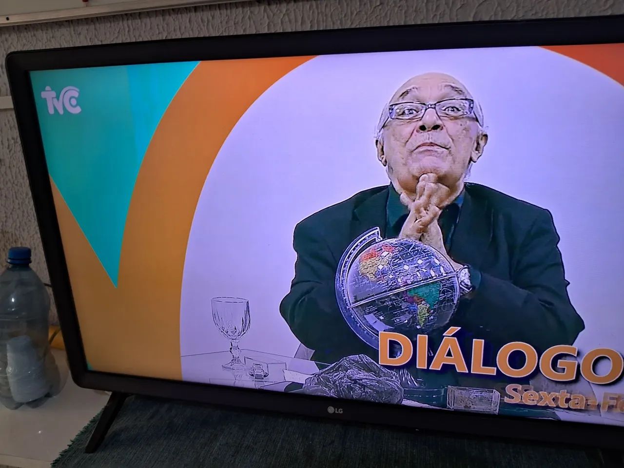 TV Smart LG 32 polegadas, perfeita, funcionando perfeitamente, aproveite a OFERTA!!! - Foto 2