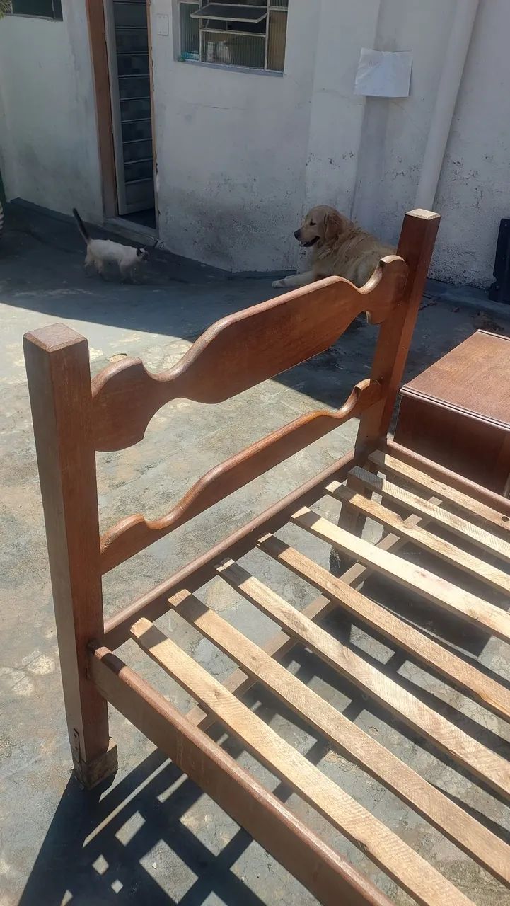 Cama solteiro e criado miudinho de sucupira - Foto 5