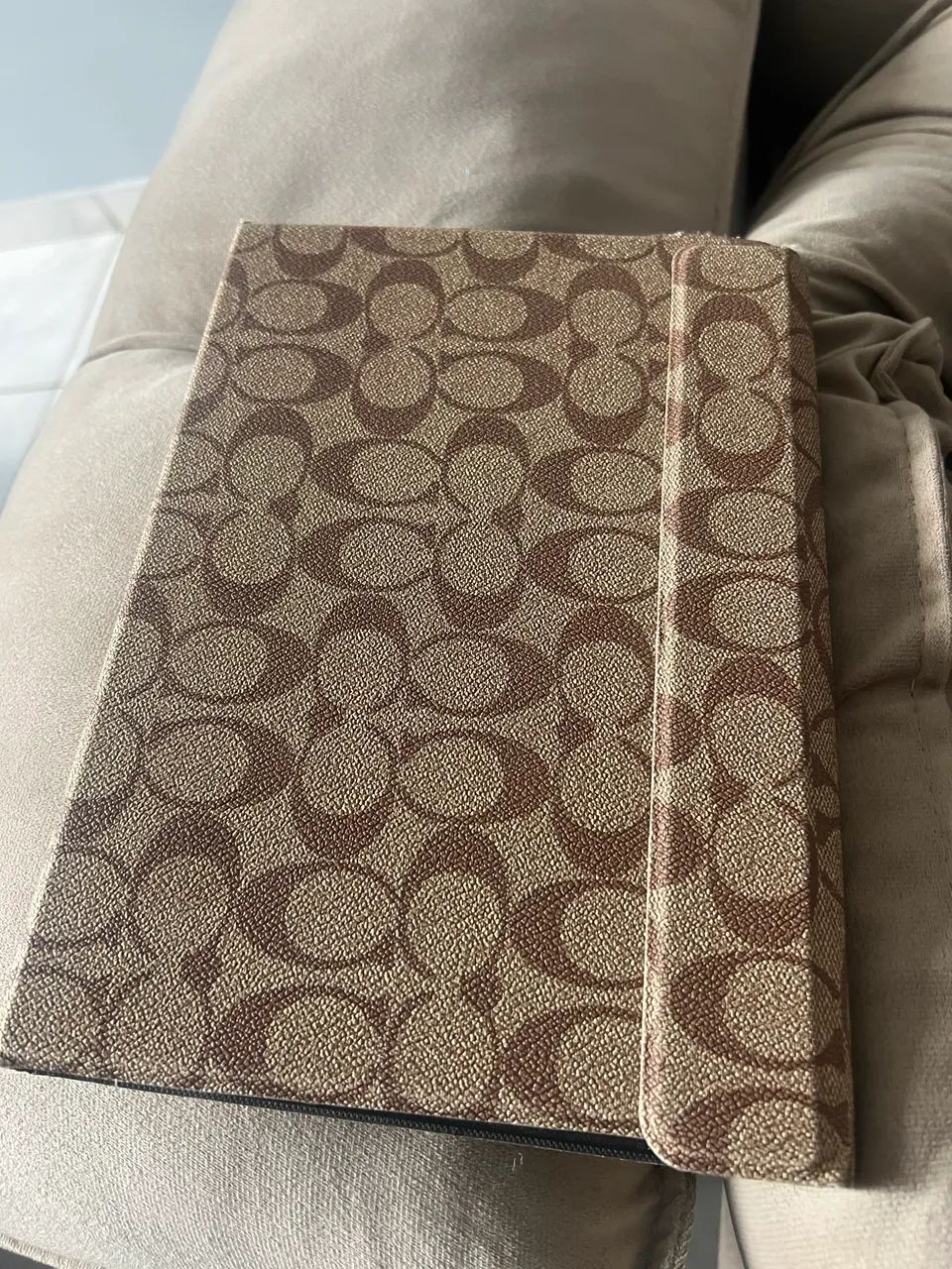 Tablet Anouch
