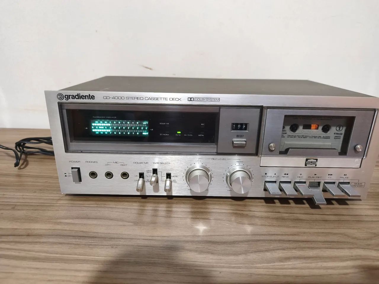 Lindo Tape Deck Gradiente CD 4000 - Foto 3