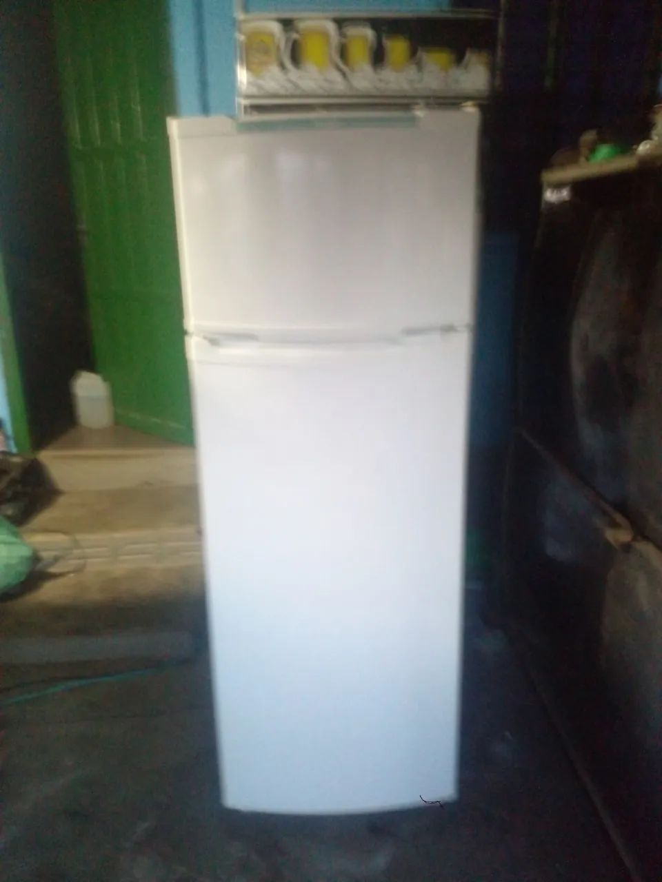 Vendo geladeira Cônsul Biplex Gelo seco 