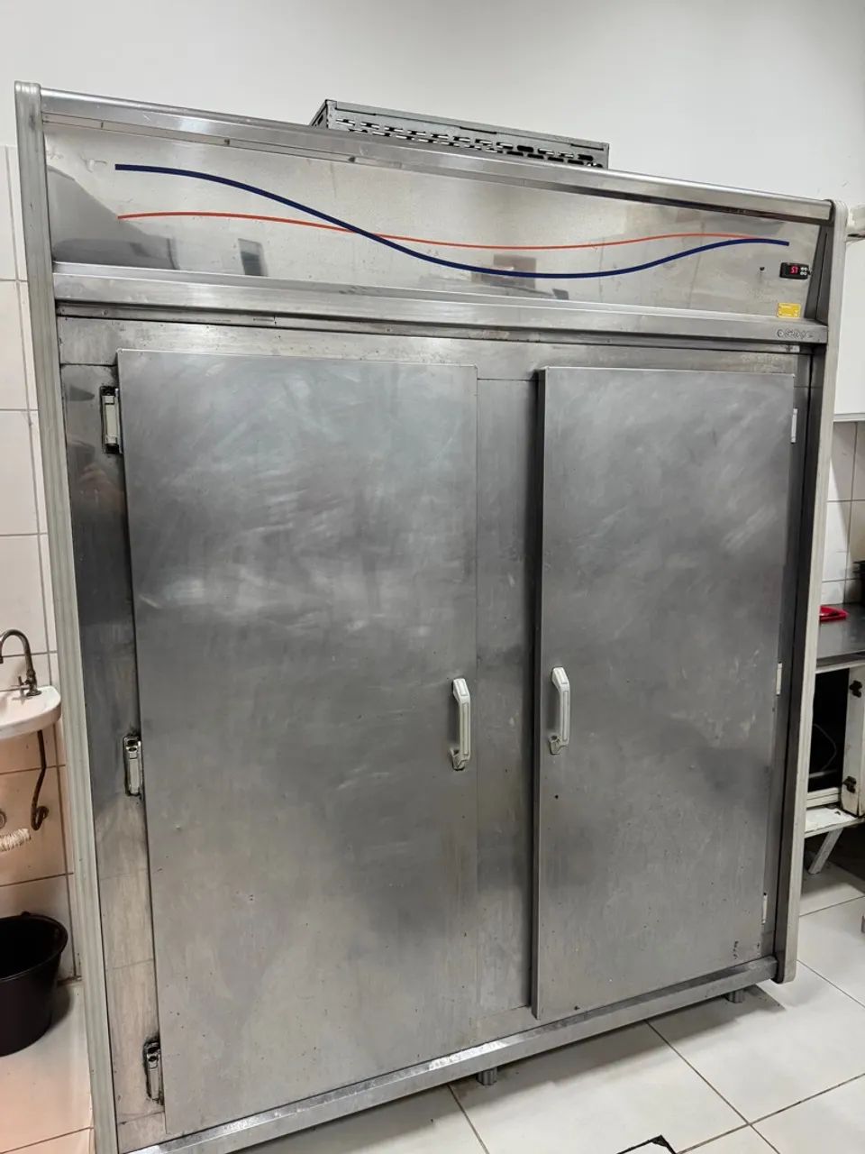 CÂMARA REFRIGERADA GELOPAR GMCR-2100 INOX - OPORTUNIDADE