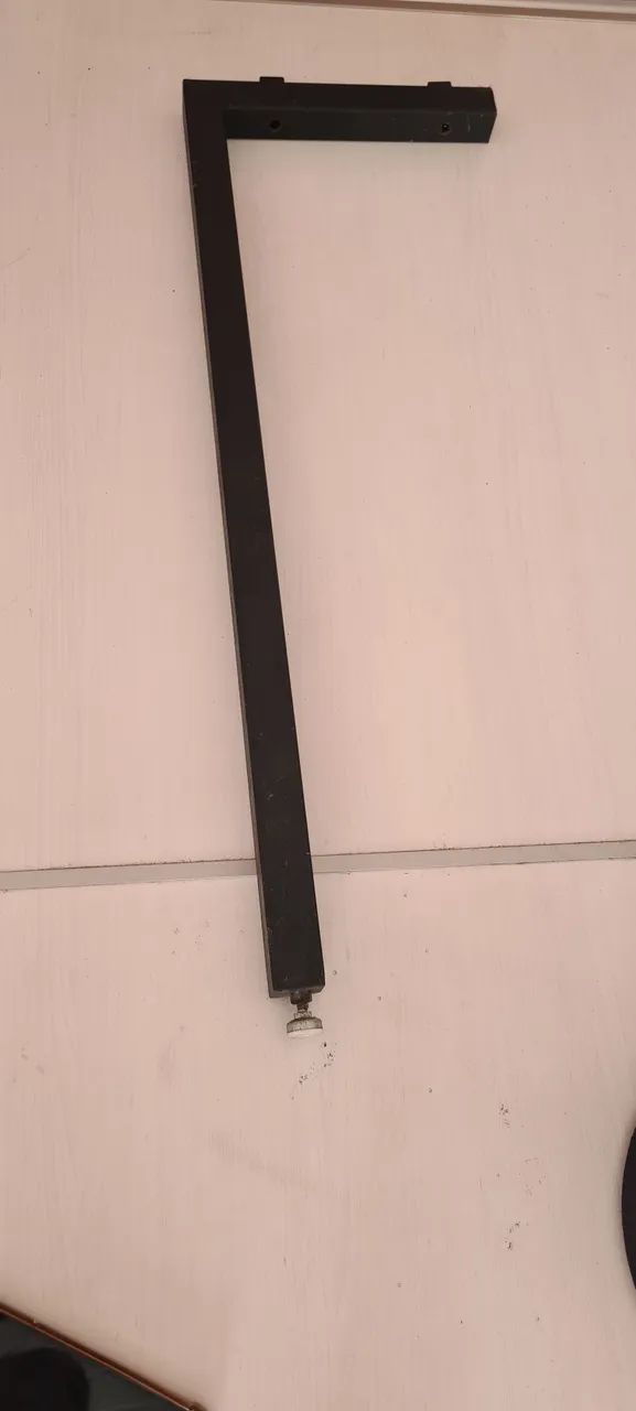 Pé de massa ferro