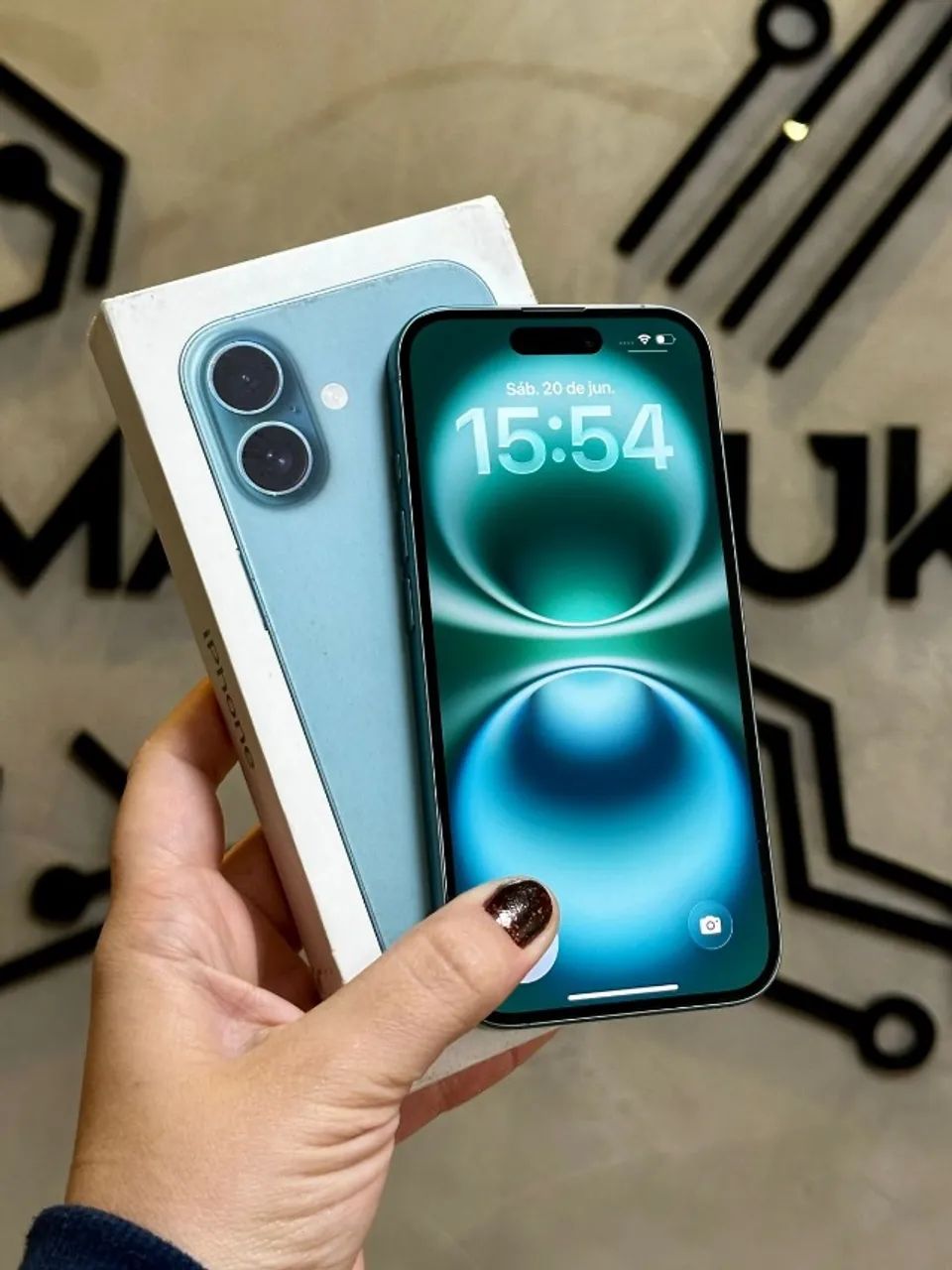 iPhone 16 Teal - 128GB Bateria:  93% (Com caixa) - Foto 2