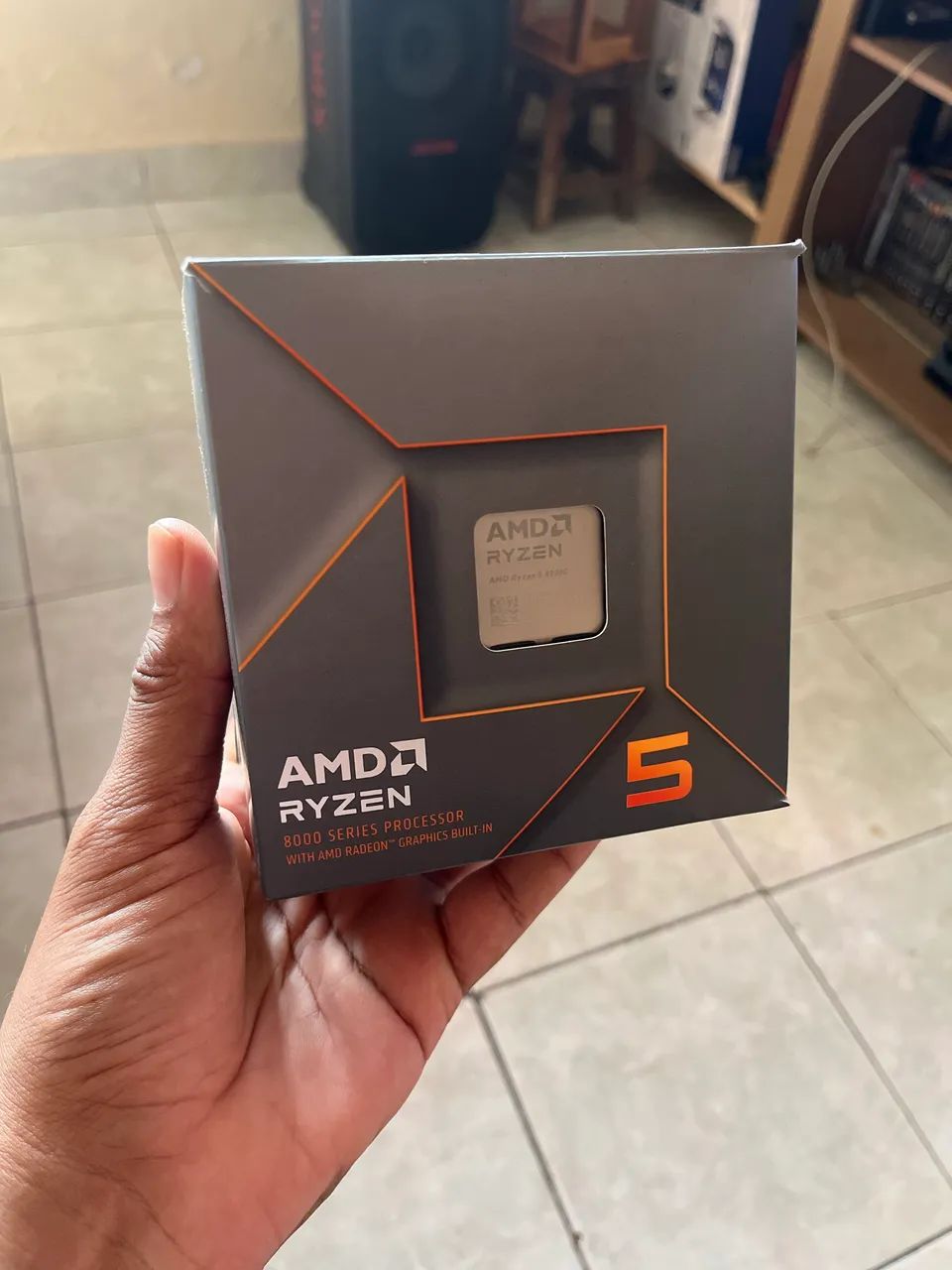 AMD Ryzen 5 8500G