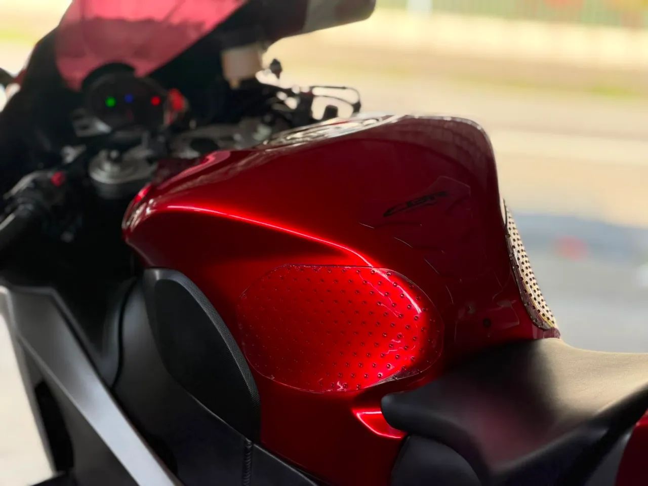 HONDA CBR 1.000RR FIREBLADE - Ano 2011 (A mais nova do Brasil) - Foto 10