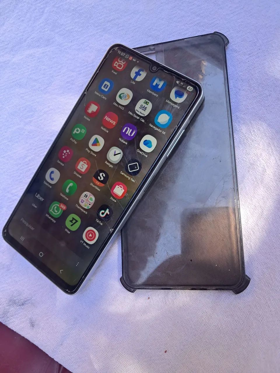 Vendo celular Samsung a06 128 GB  - Foto 4