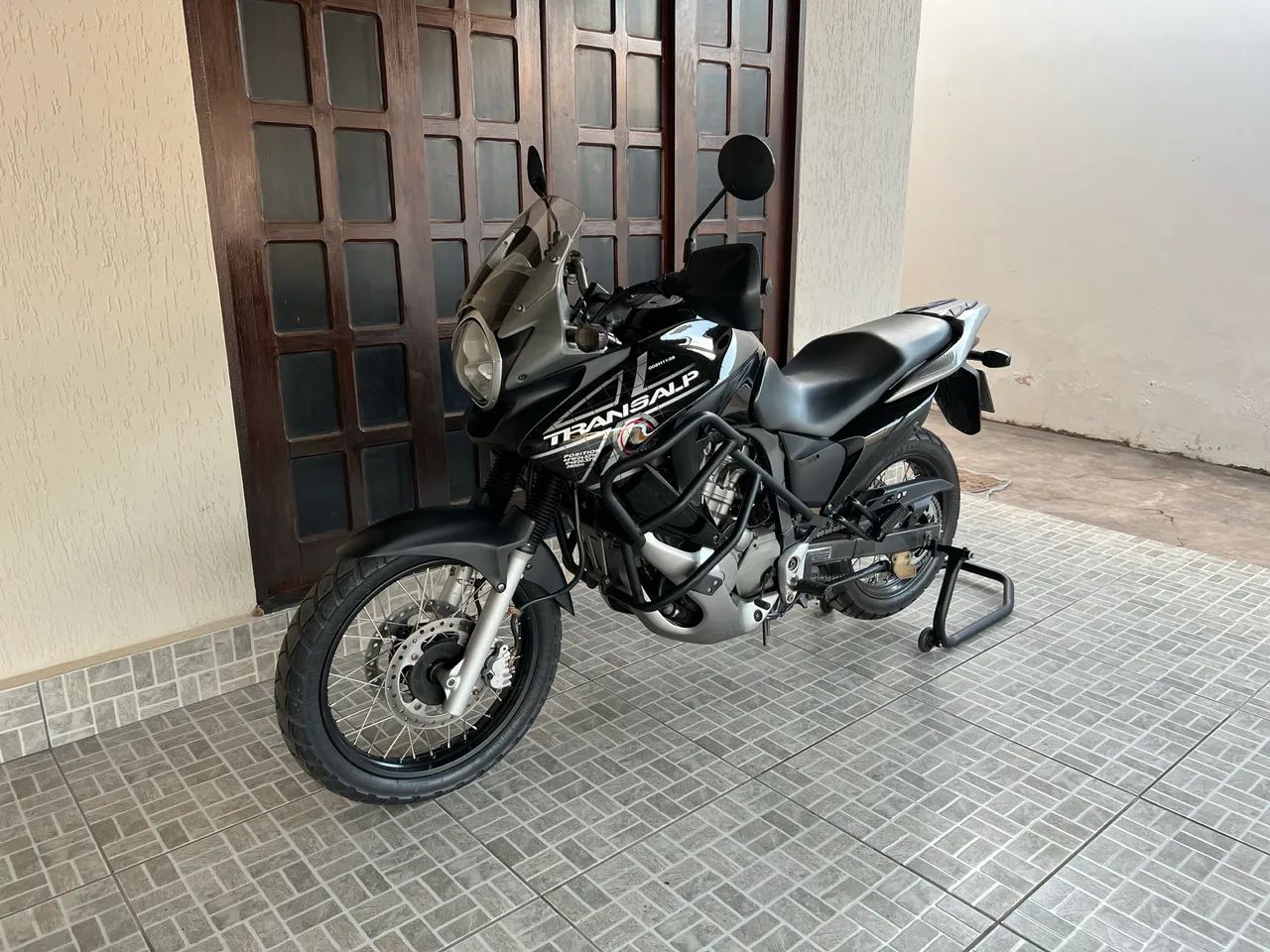 Vendo Transalp 700cc ano 2011 - Foto 5