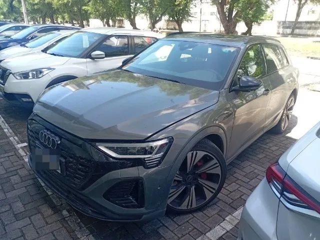 Audi Q8 E-tron Performance Black (elétrico) 2024 - Foto 2