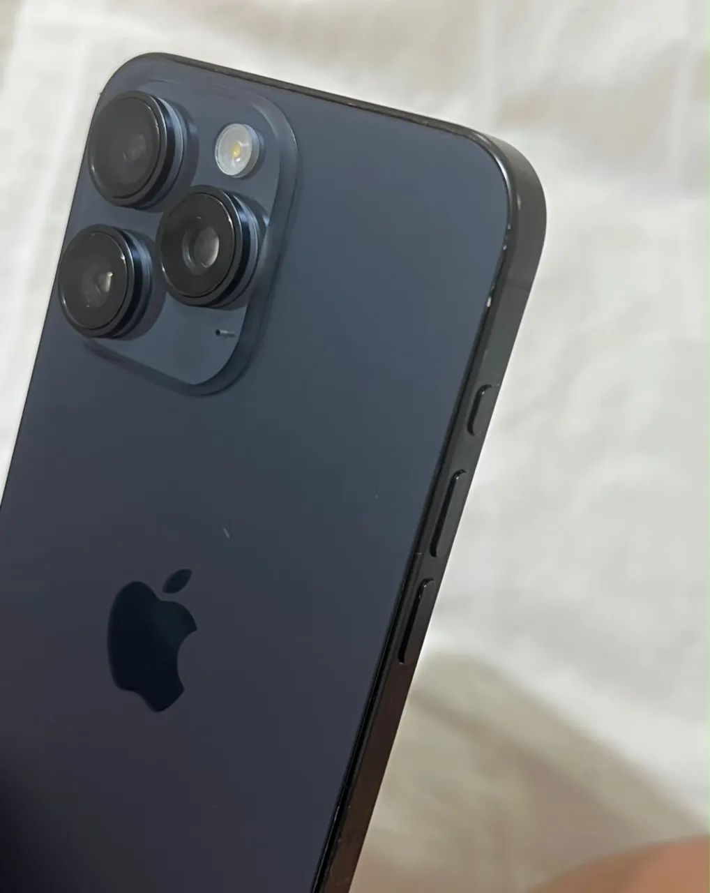 iPhone 15 pro max azul  - Foto 2