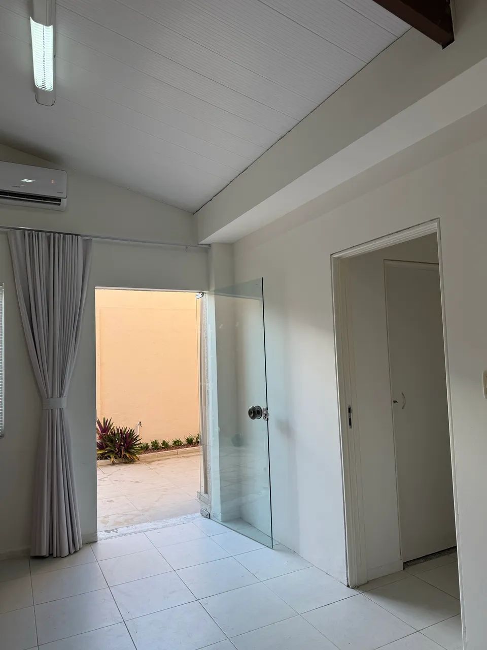 Alugo sala comercial na Jatiuca - Foto 2