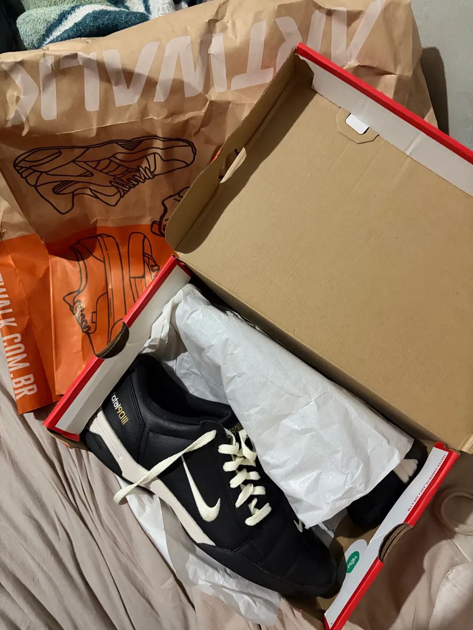 Nike Total 90 III Black Metallic Gold - Foto 4