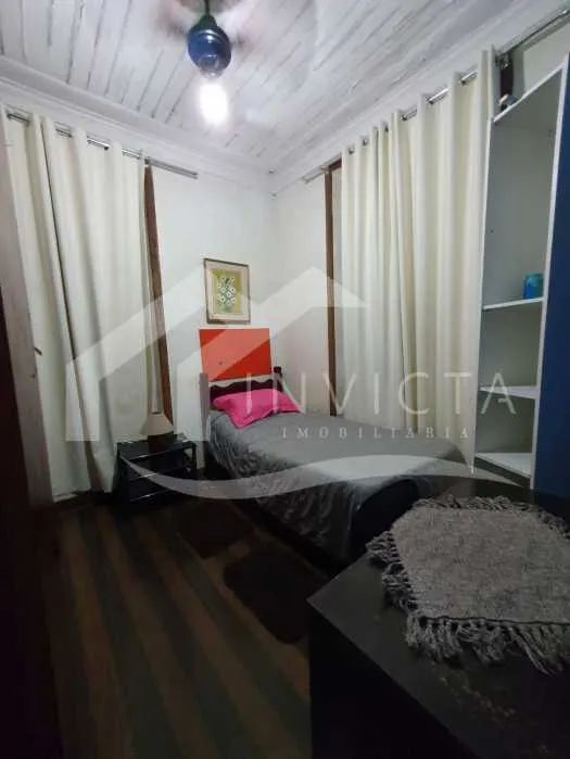 EXCELENTE CASA COM 4 QUARTOS E 340M² - Foto 5