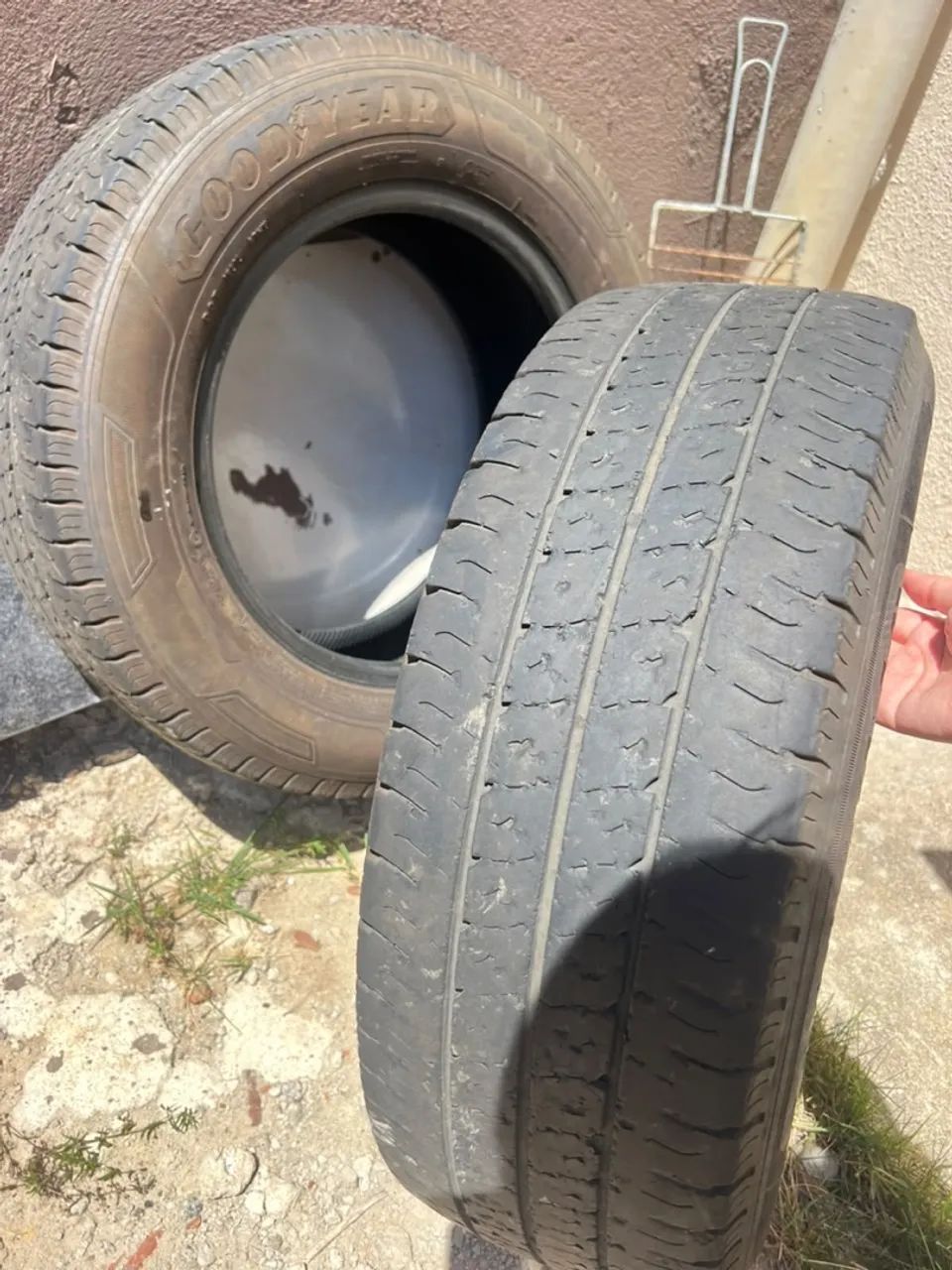 Pneu 215/65/16 CARGO  - Foto 3