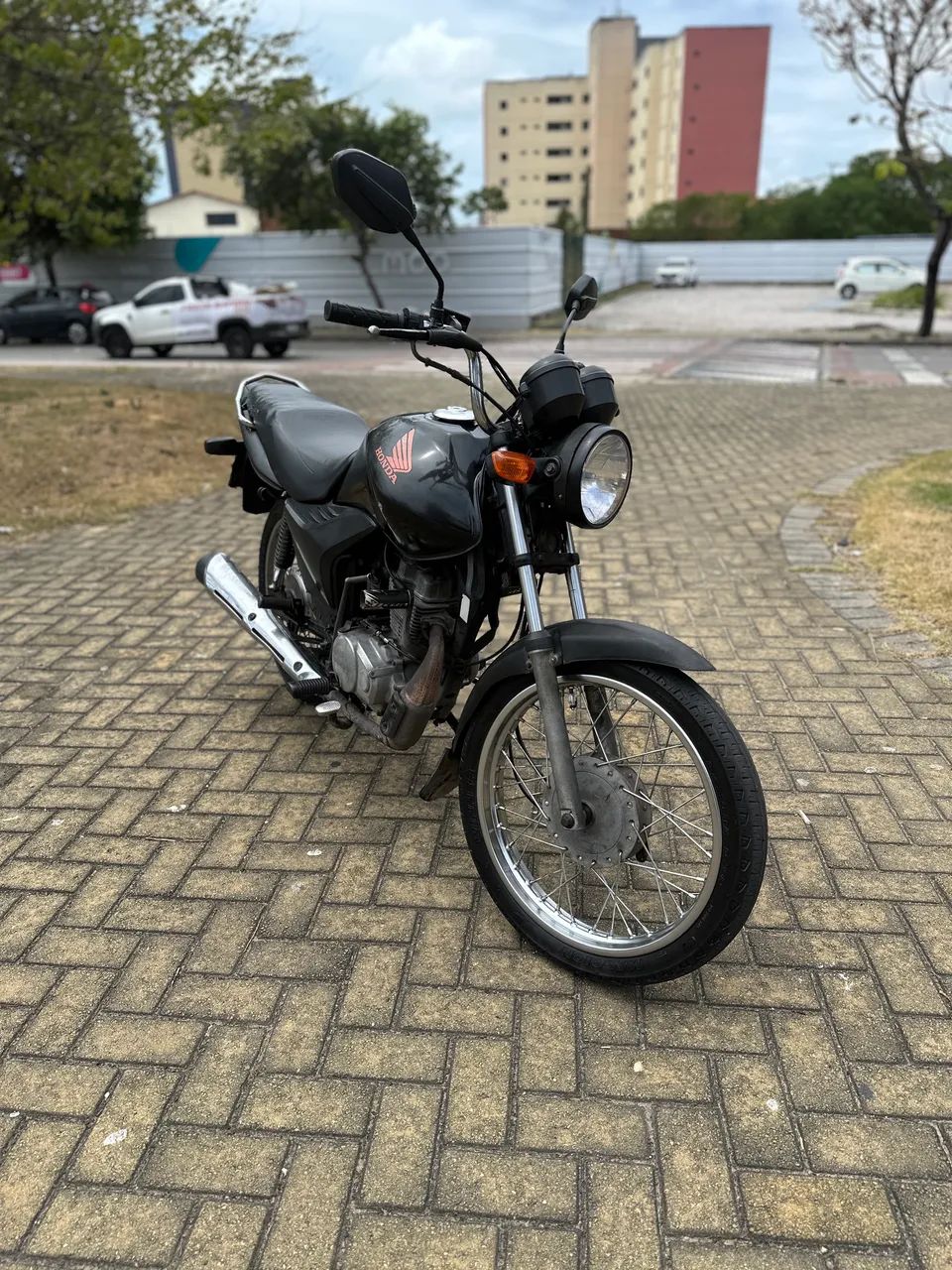 Fan 125 2011/2012 zerada