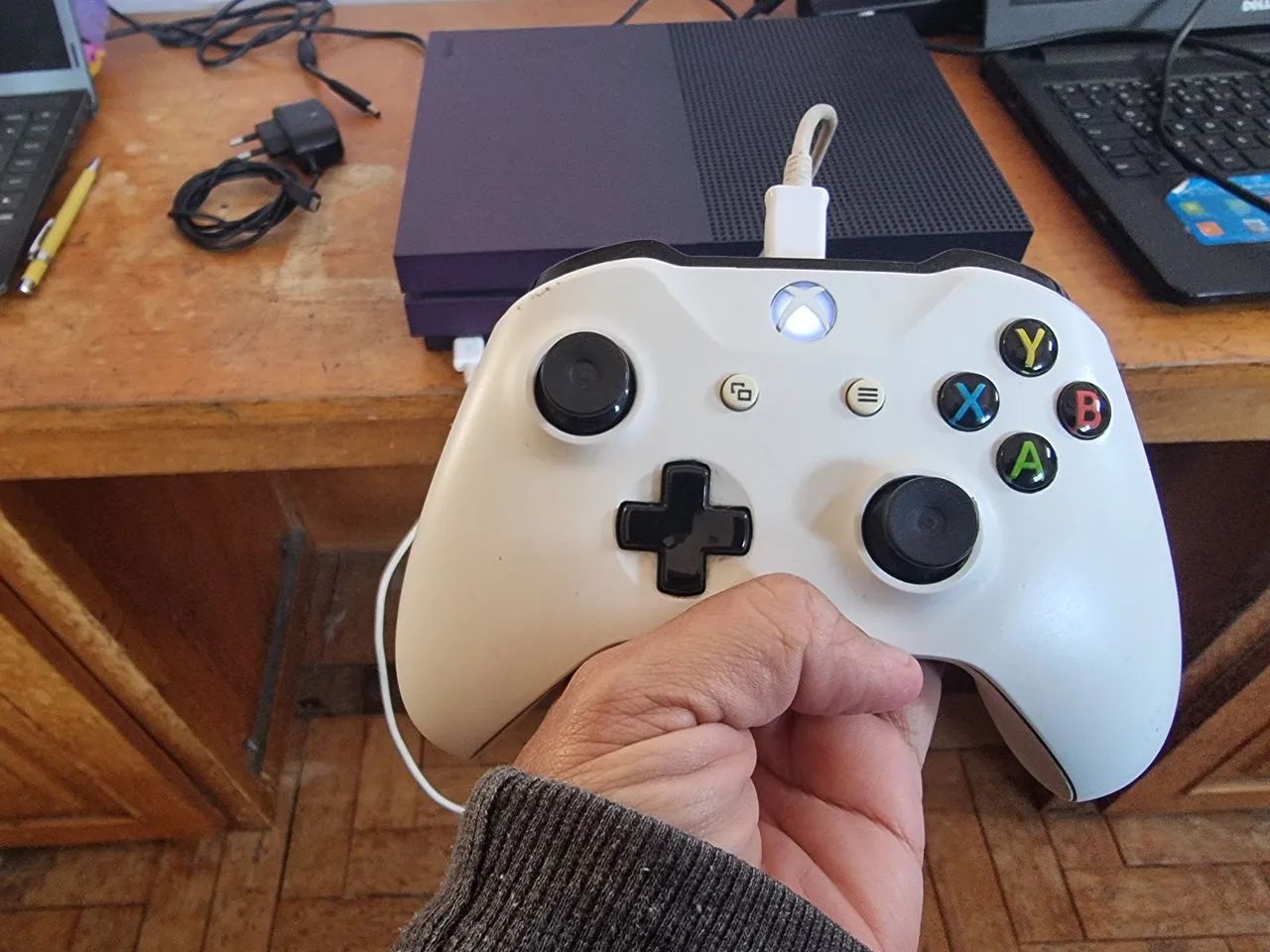 XBOX ONE S DE 1 TERÁ  - Foto 2