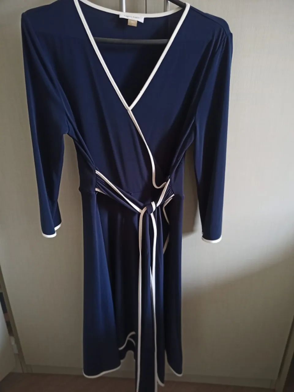 VESTIDO NOVO ORIGINAL CALVIN KLEIN M