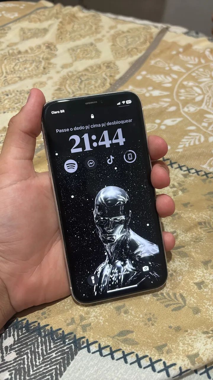 IPHONE XR  - Foto 2