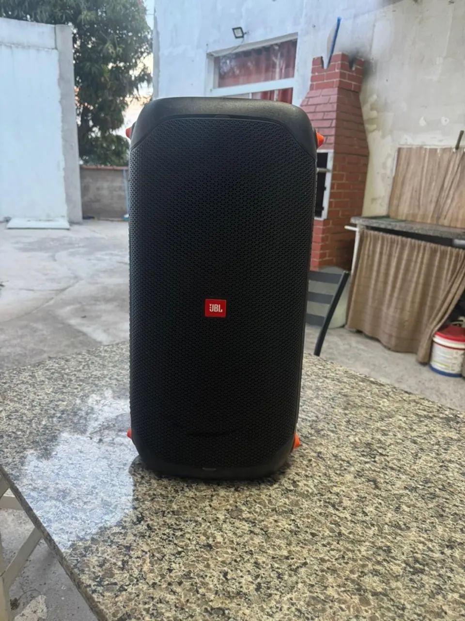Vendo caixa de som JBL
