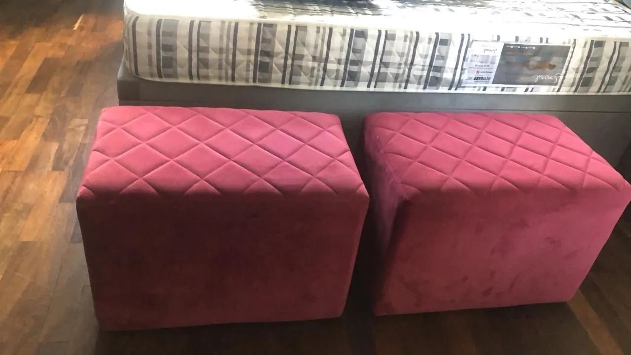 Puff Retangular Vermelho com Rodinhas  - Foto 3