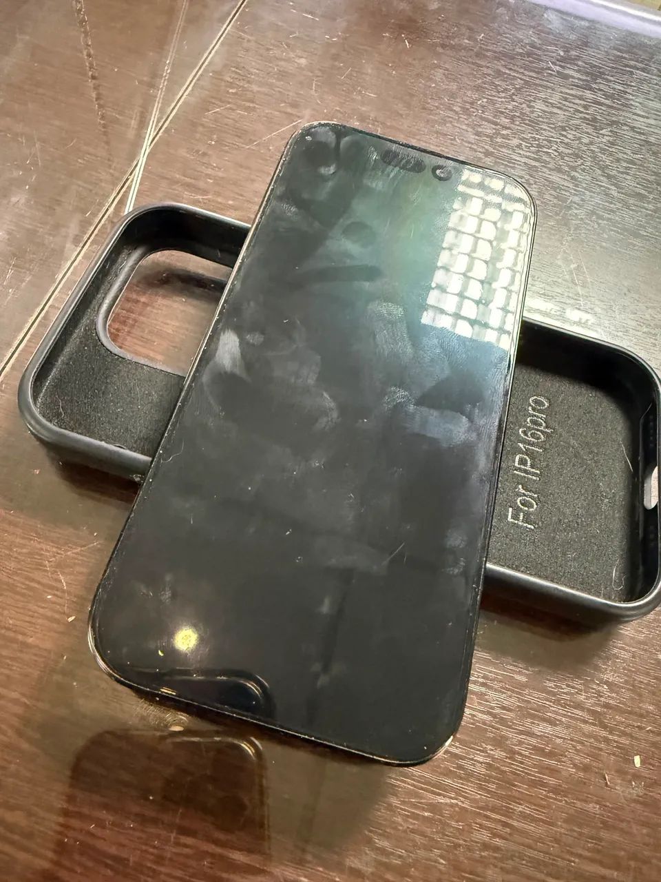 iPhone 16 pro 128 GB usado  - Foto 3