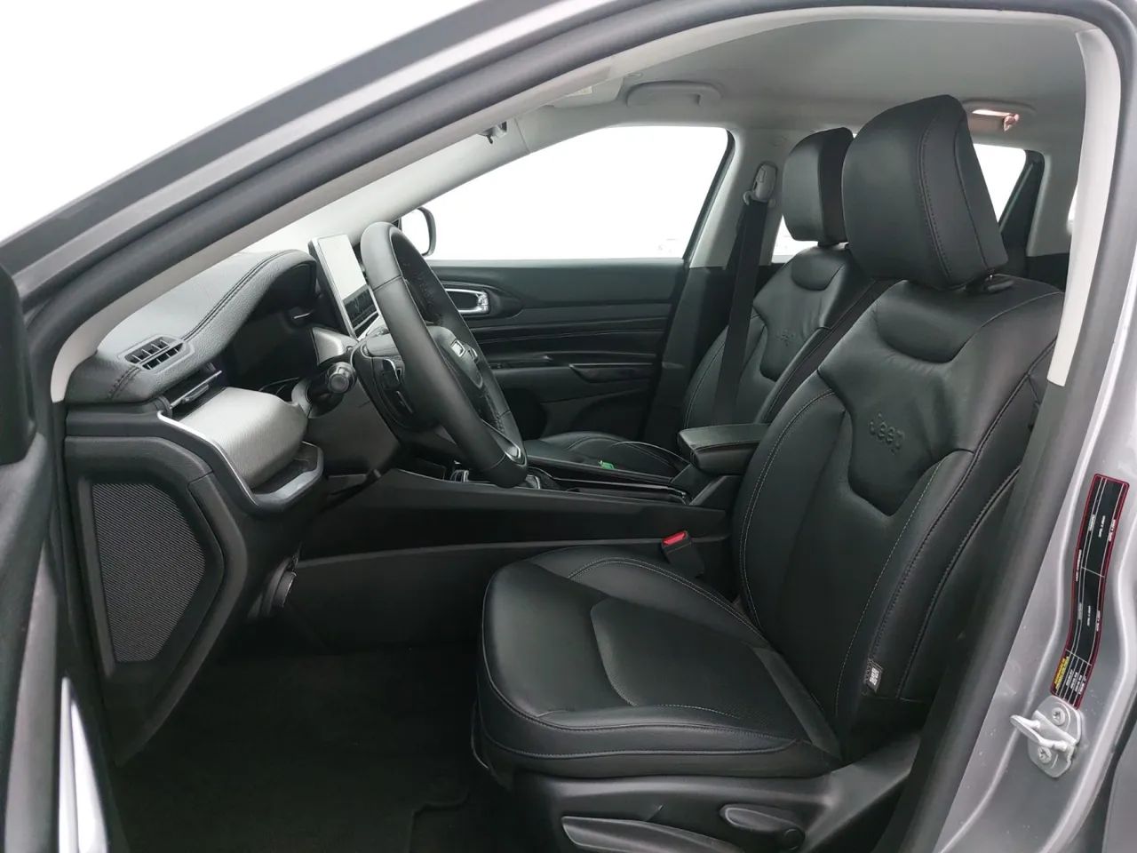 Jeep Compass LONG. T270 1.3 TB 4x2 Flex Aut., foto 16 de 18