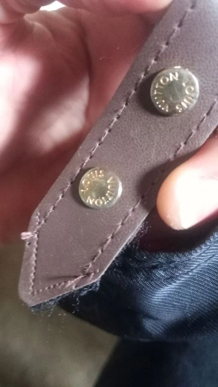 Chapéu em bom estado da marca Louis Vuitton  - Foto 2