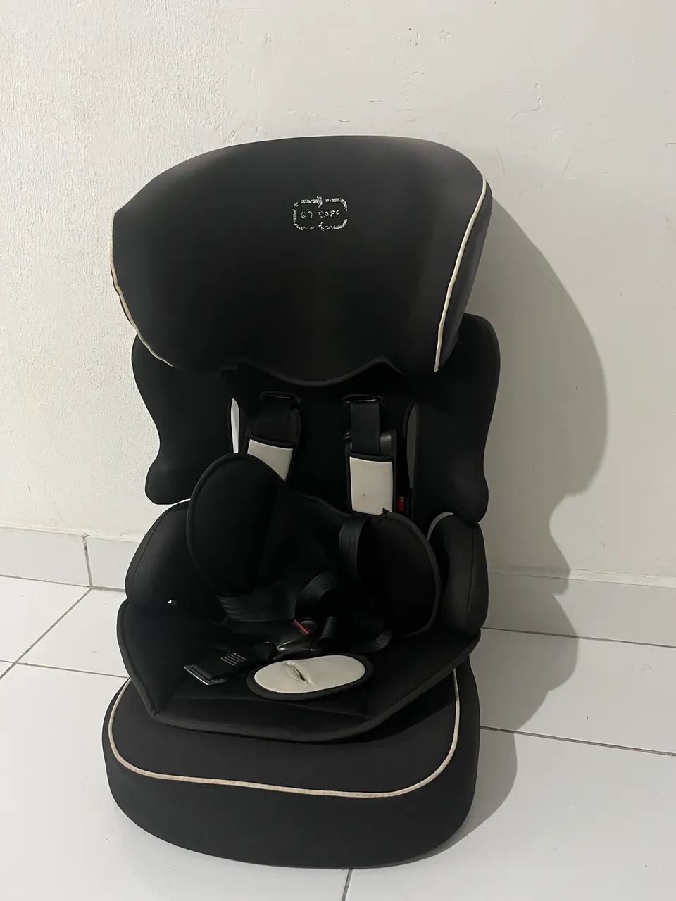 Vendo cadeirinha infantil para carro 2 em 1, assento elevação.  - Foto 3