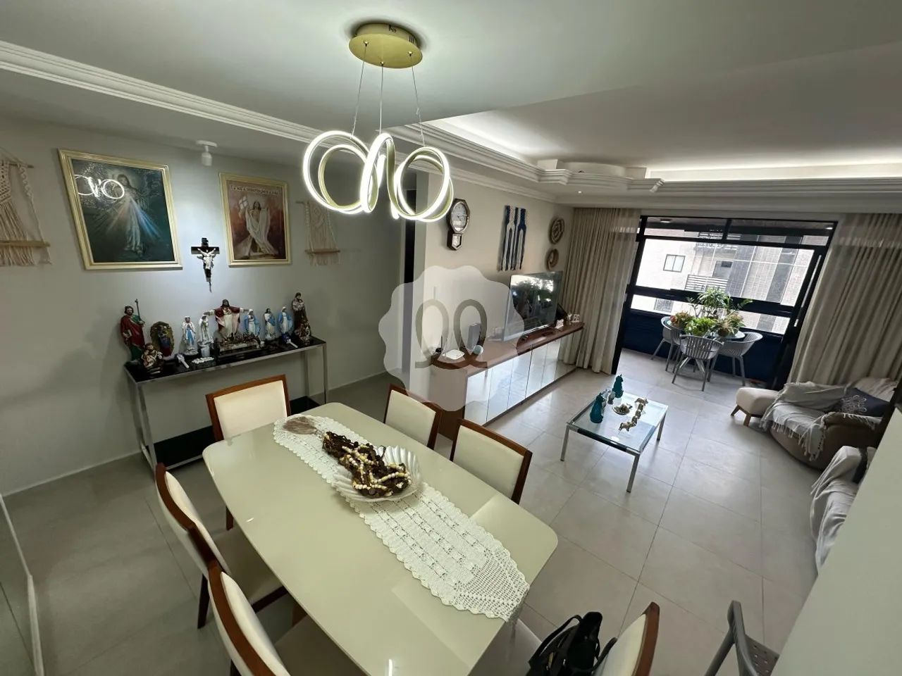 Apto projetado com 124m², 3 quartos (2 suítes) + DCE