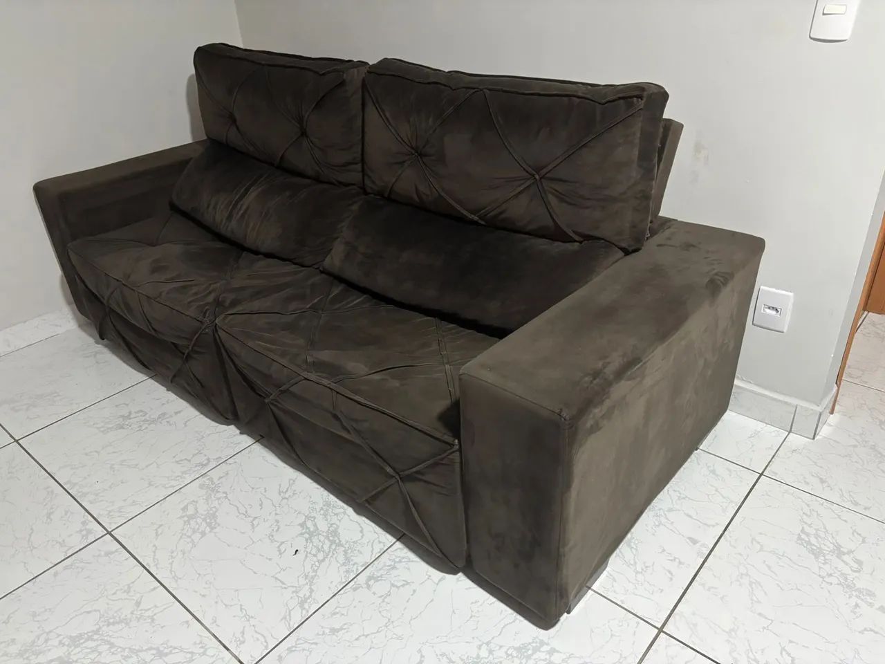 Sofa retratil em boas condições 