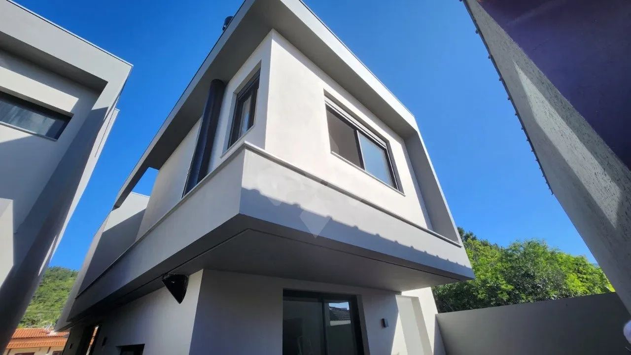 Sobrado com 3 suítes à venda, Panorâmico - Garopaba/SC - Foto 2