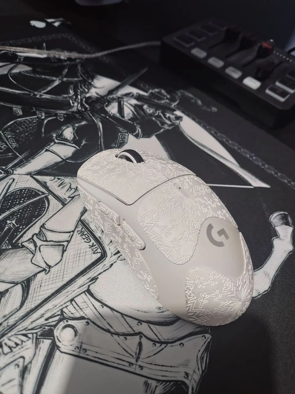 Mouse Gamer Logitech G Pro Superlight - Foto 4