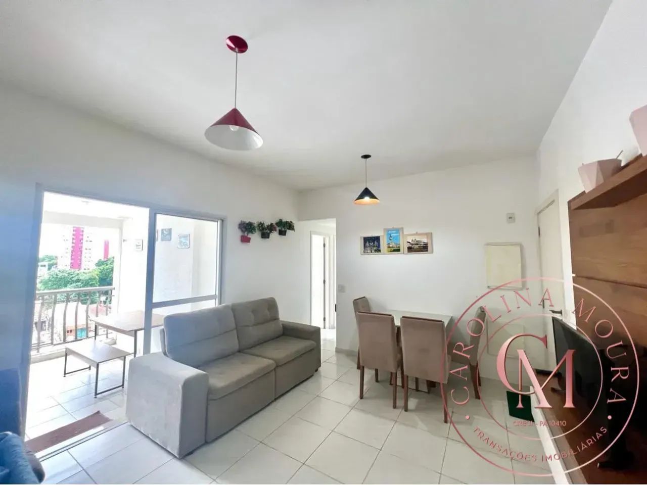 Condomínio Edifício Mistral  - Apartamento com 2 quartos sendo 1 suite, varanda gourmet.