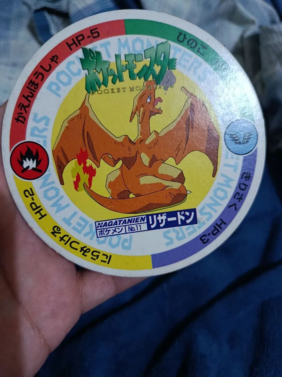 Carta pokémon menko do Charizard  - Foto 3