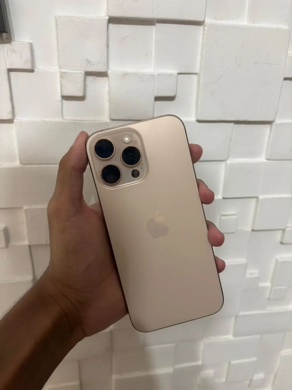 Iphone 16 pro max!