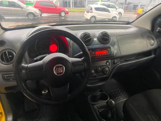 Fiat Uno Sporting 1.4 EVO Fire Flex 8V 4P 2013 - Foto 2