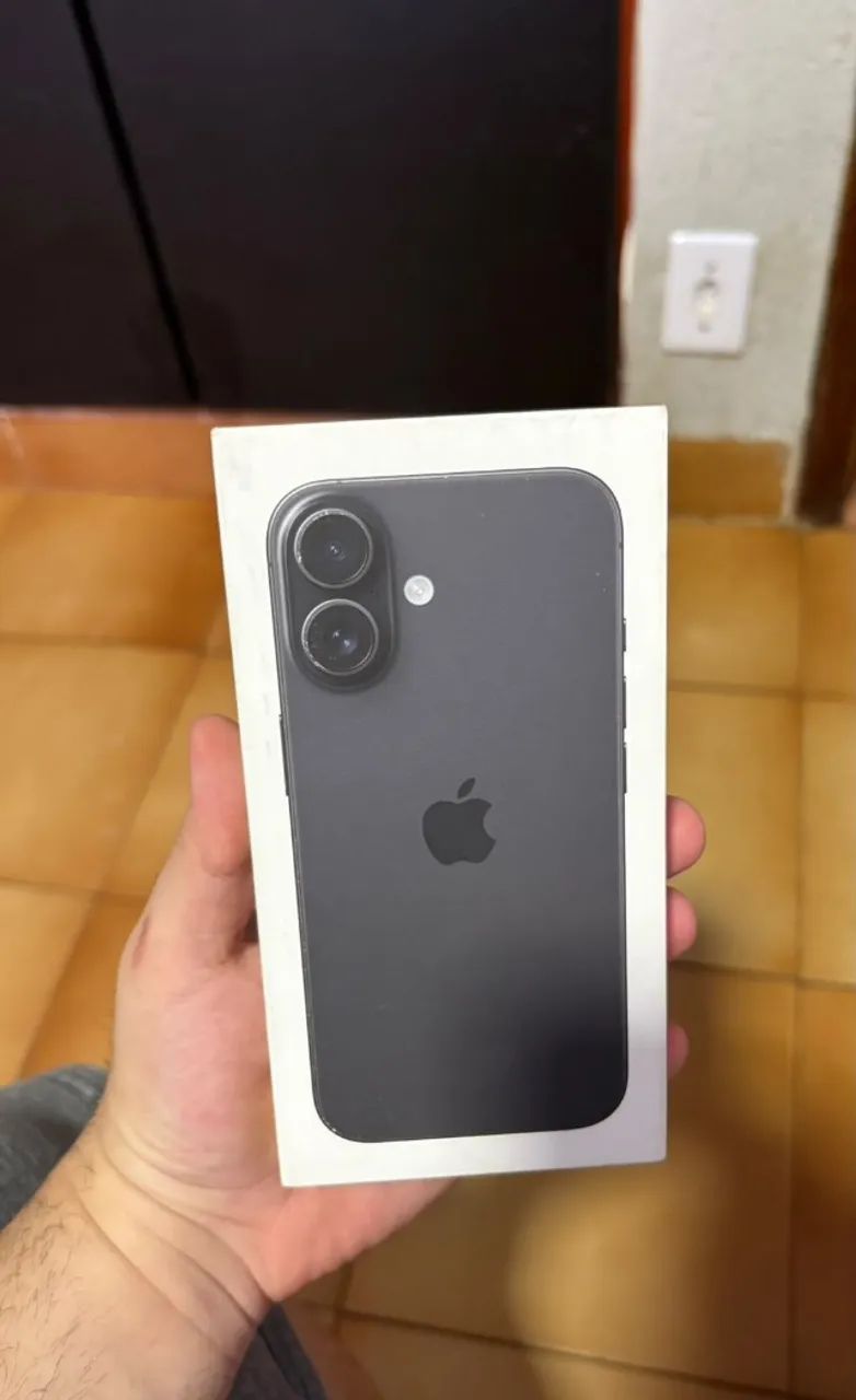 Iphone 16 128 gb  - Foto 2