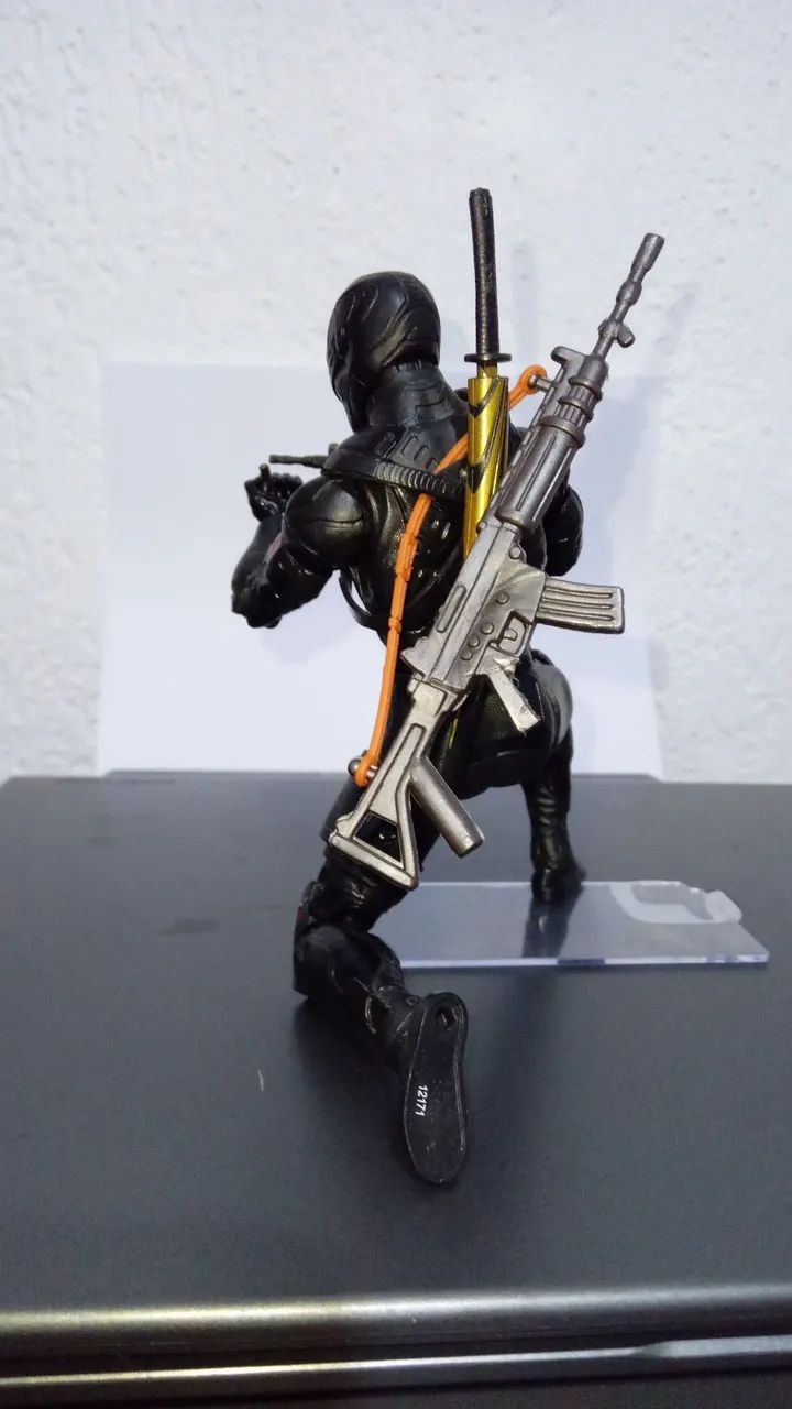 Snake Eyes Classifiqued Series  - Foto 2