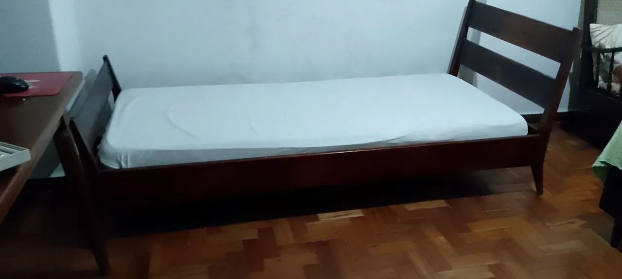 Cama solteiro madeira 