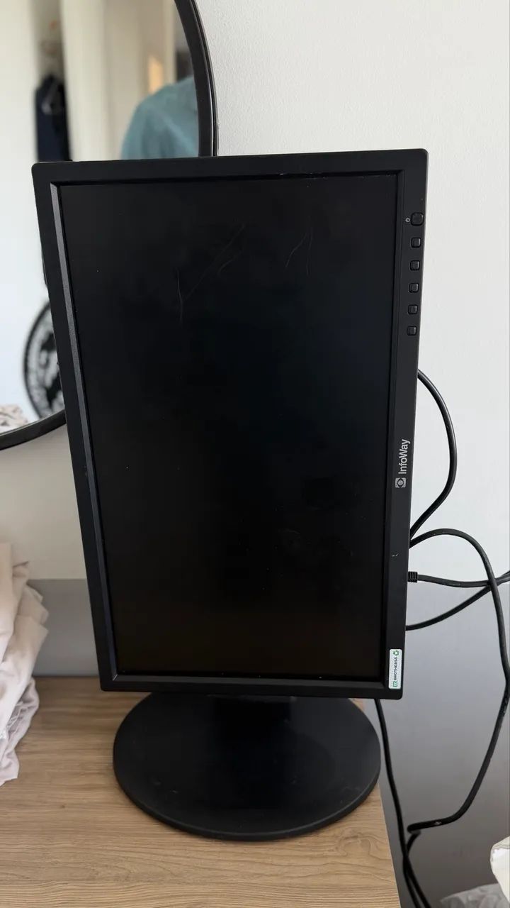 Monitor itautec led 19  - Foto 3